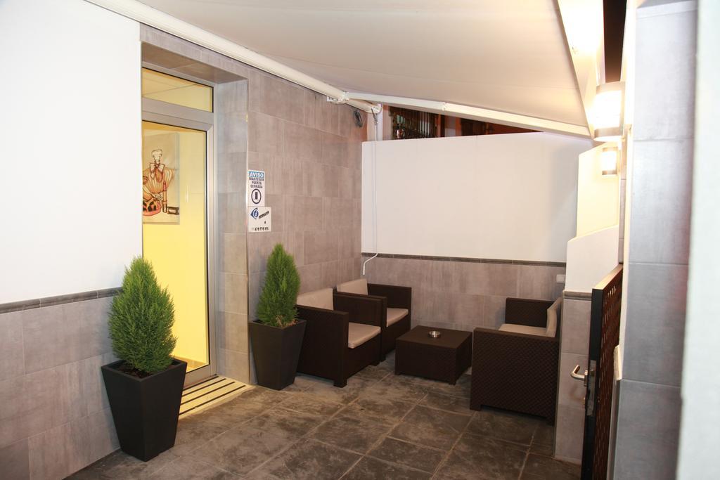 Hostal Doña Manuela Málaga Exterior foto