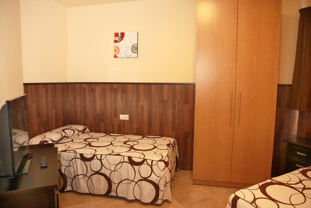 Hostal Doña Manuela Málaga Habitación foto